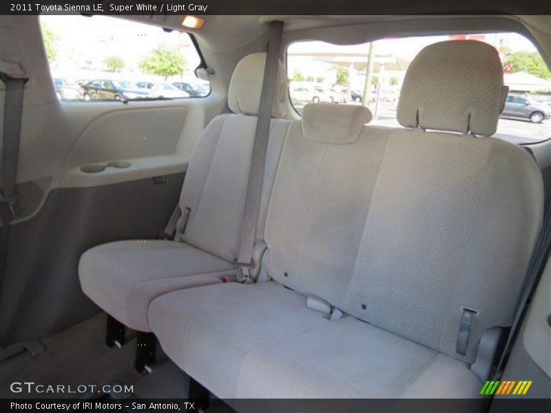 Super White / Light Gray 2011 Toyota Sienna LE