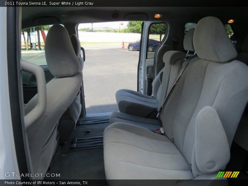 Super White / Light Gray 2011 Toyota Sienna LE