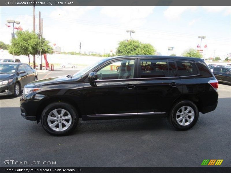 Black / Ash 2013 Toyota Highlander V6
