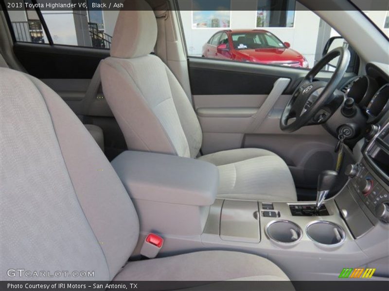 Black / Ash 2013 Toyota Highlander V6