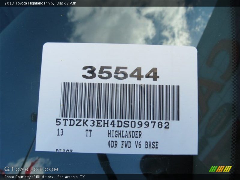 Black / Ash 2013 Toyota Highlander V6