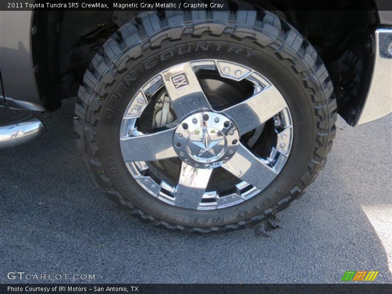 Magnetic Gray Metallic / Graphite Gray 2011 Toyota Tundra SR5 CrewMax