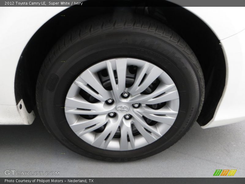 Super White / Ivory 2012 Toyota Camry LE