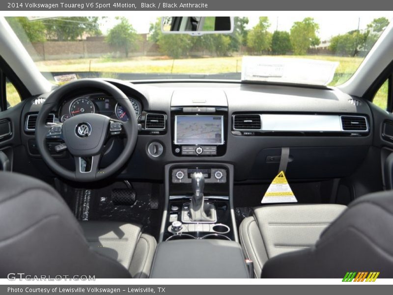 Dashboard of 2014 Touareg V6 Sport 4Motion