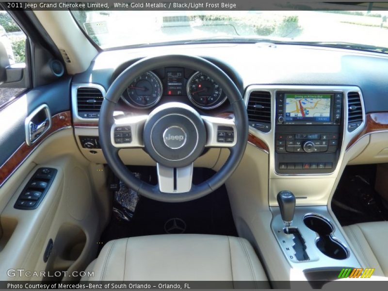 Dashboard of 2011 Grand Cherokee Limited