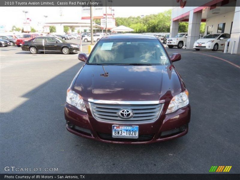 Cassis Red Pearl / Ivory 2010 Toyota Avalon Limited