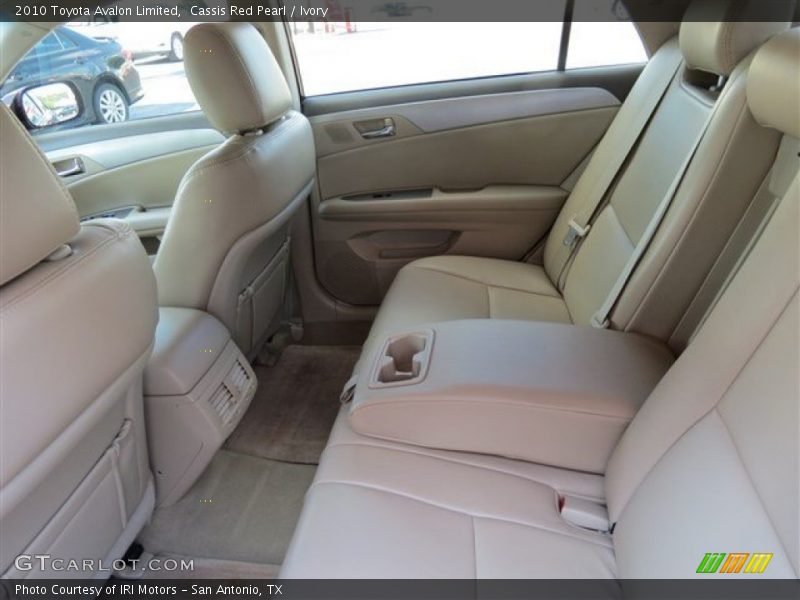 Cassis Red Pearl / Ivory 2010 Toyota Avalon Limited