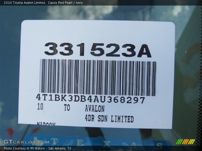 Cassis Red Pearl / Ivory 2010 Toyota Avalon Limited