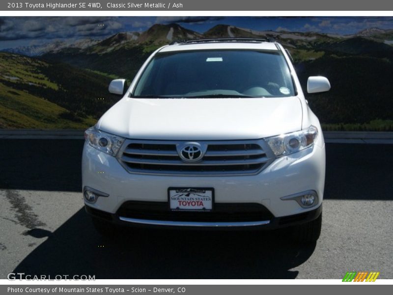 Classic Silver Metallic / Ash 2013 Toyota Highlander SE 4WD