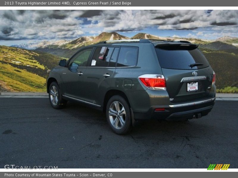 Cypress Green Pearl / Sand Beige 2013 Toyota Highlander Limited 4WD