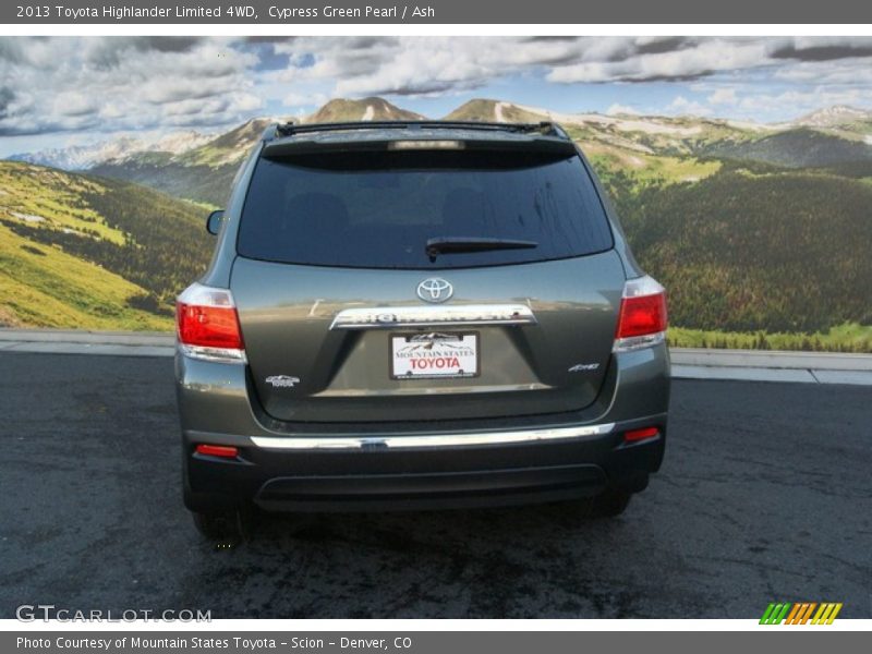 Cypress Green Pearl / Ash 2013 Toyota Highlander Limited 4WD