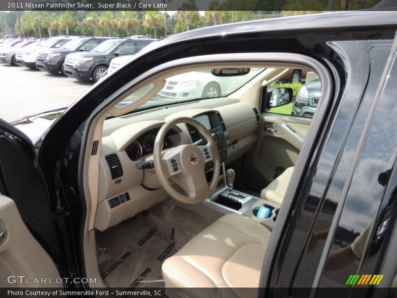 Super Black / Cafe Latte 2011 Nissan Pathfinder Silver