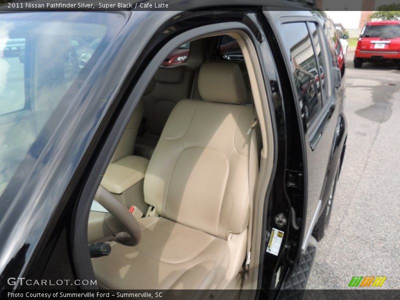 Super Black / Cafe Latte 2011 Nissan Pathfinder Silver