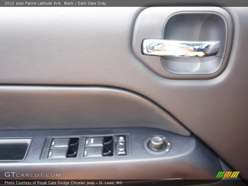Black / Dark Slate Gray 2012 Jeep Patriot Latitude 4x4