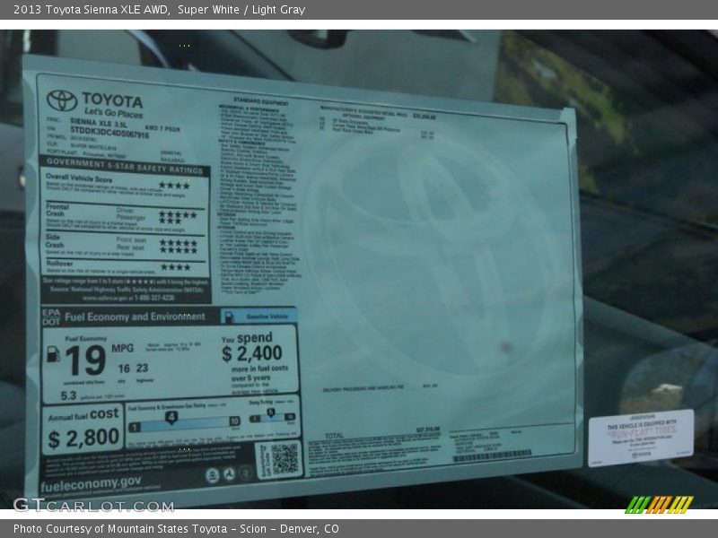 Super White / Light Gray 2013 Toyota Sienna XLE AWD