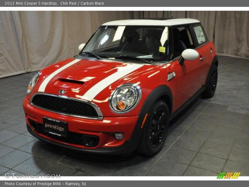 Chili Red / Carbon Black 2013 Mini Cooper S Hardtop