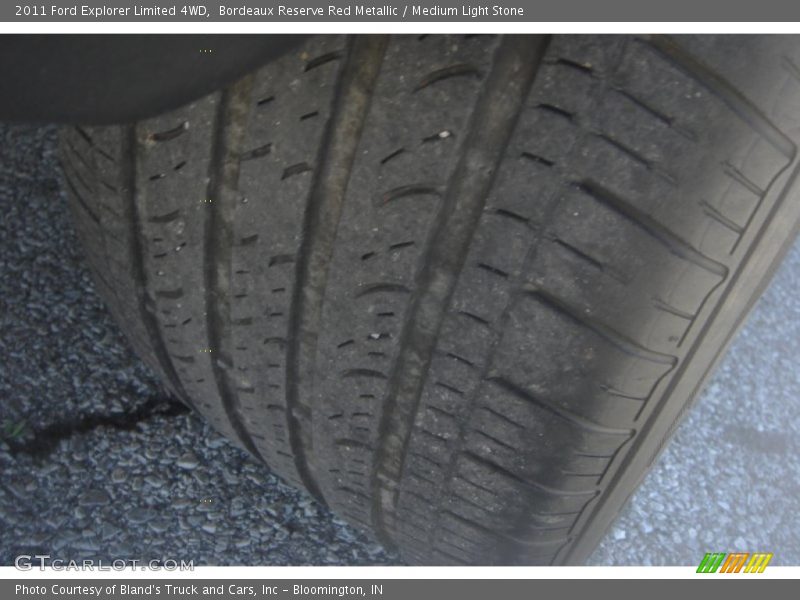 Bordeaux Reserve Red Metallic / Medium Light Stone 2011 Ford Explorer Limited 4WD