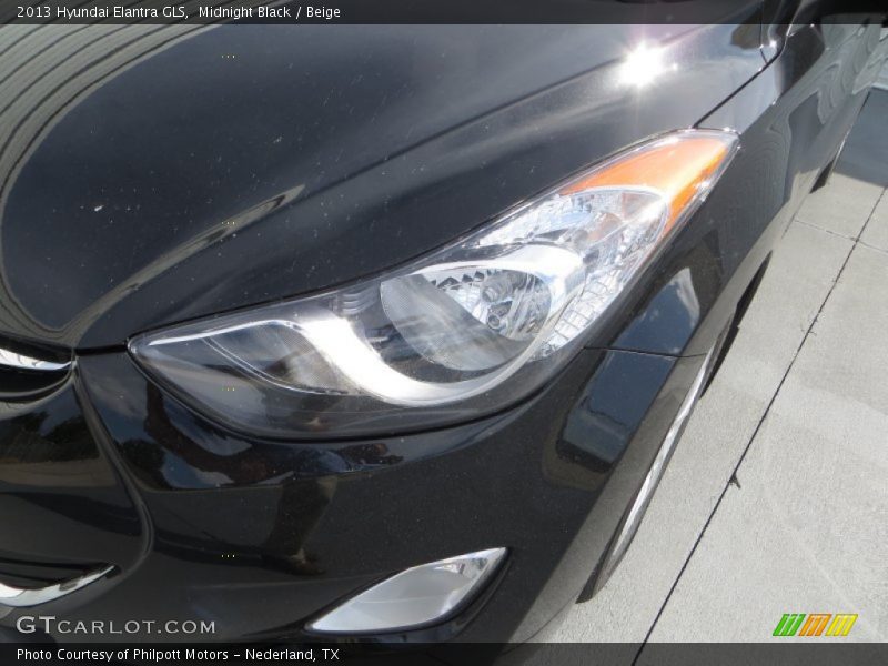 Midnight Black / Beige 2013 Hyundai Elantra GLS