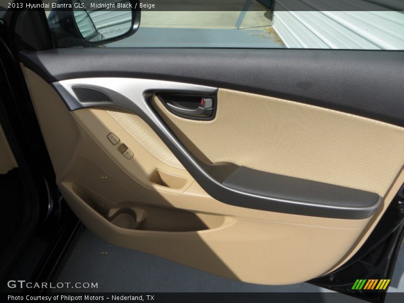 Midnight Black / Beige 2013 Hyundai Elantra GLS