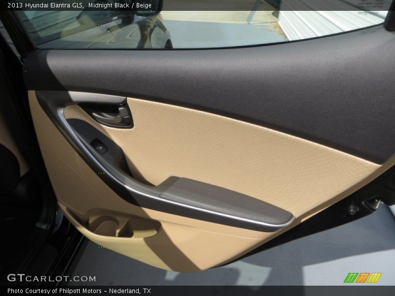 Midnight Black / Beige 2013 Hyundai Elantra GLS