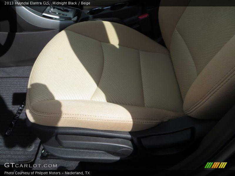 Midnight Black / Beige 2013 Hyundai Elantra GLS