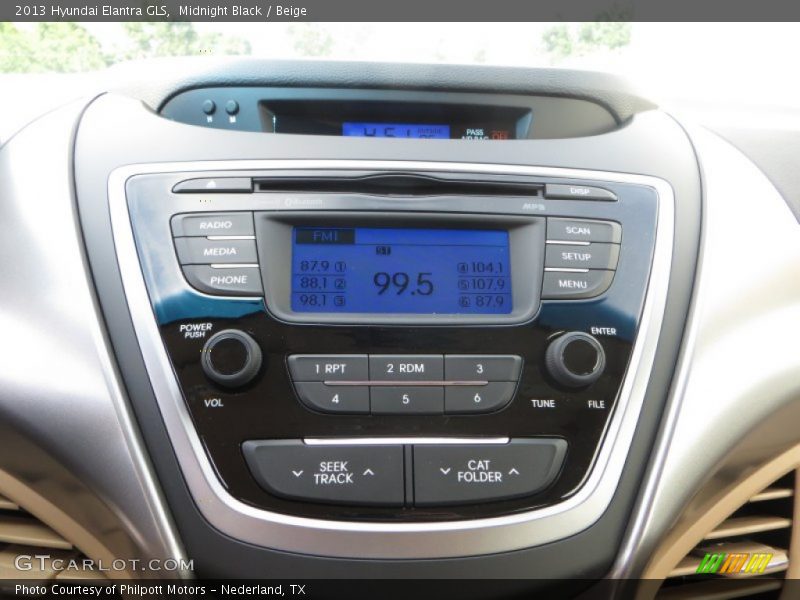 Midnight Black / Beige 2013 Hyundai Elantra GLS