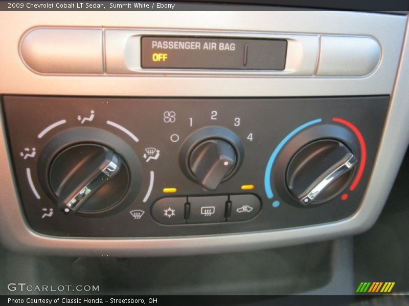 Summit White / Ebony 2009 Chevrolet Cobalt LT Sedan