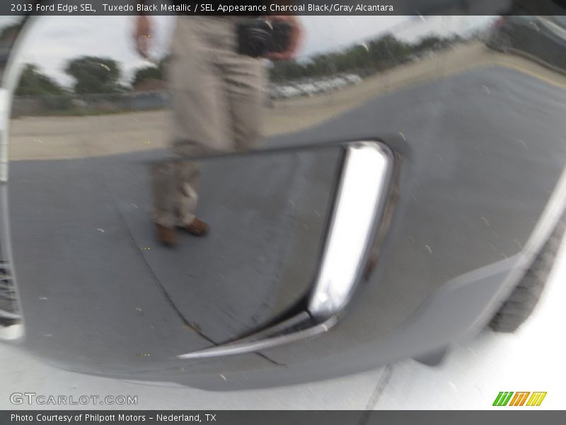 Tuxedo Black Metallic / SEL Appearance Charcoal Black/Gray Alcantara 2013 Ford Edge SEL