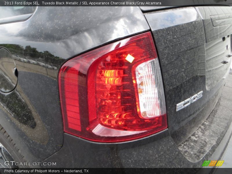 Tuxedo Black Metallic / SEL Appearance Charcoal Black/Gray Alcantara 2013 Ford Edge SEL