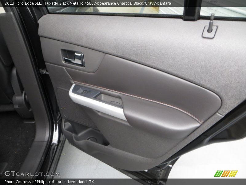 Tuxedo Black Metallic / SEL Appearance Charcoal Black/Gray Alcantara 2013 Ford Edge SEL