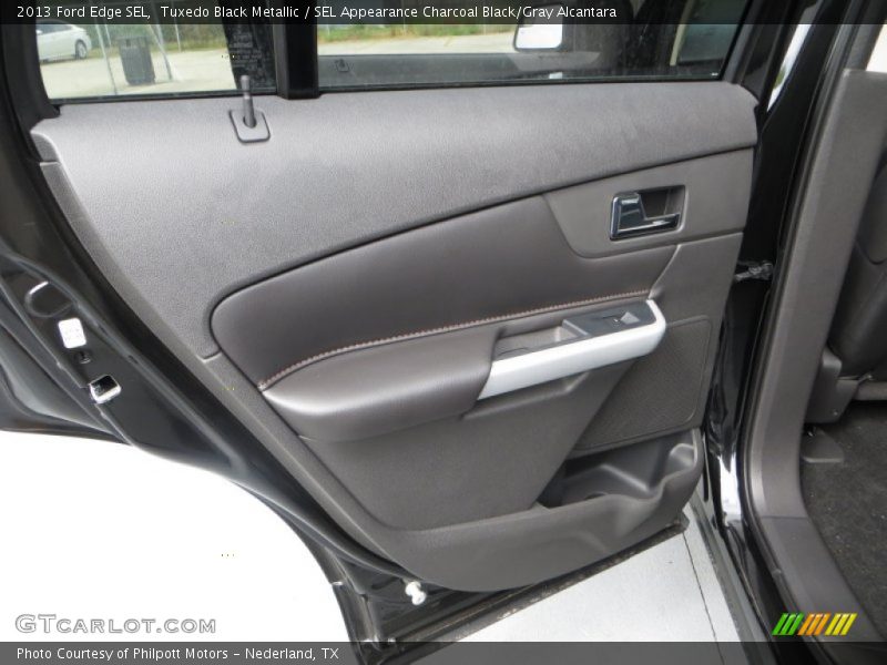 Tuxedo Black Metallic / SEL Appearance Charcoal Black/Gray Alcantara 2013 Ford Edge SEL