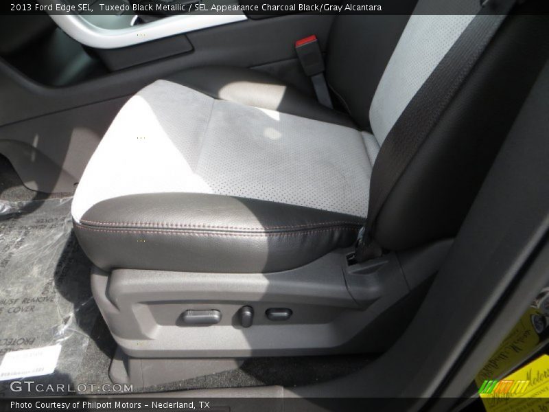 Tuxedo Black Metallic / SEL Appearance Charcoal Black/Gray Alcantara 2013 Ford Edge SEL
