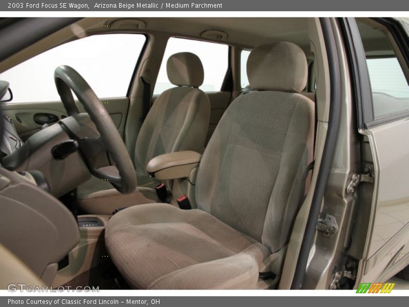 Arizona Beige Metallic / Medium Parchment 2003 Ford Focus SE Wagon