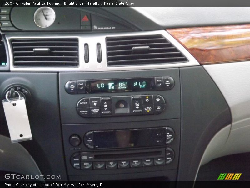 Bright Silver Metallic / Pastel Slate Gray 2007 Chrysler Pacifica Touring
