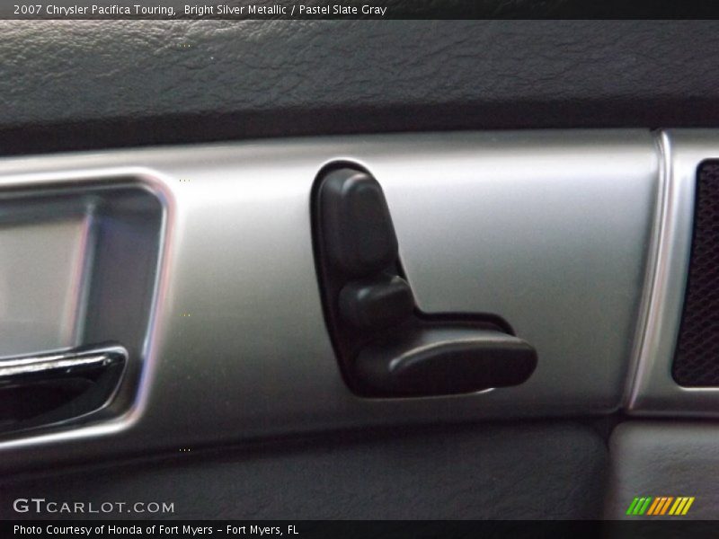 Bright Silver Metallic / Pastel Slate Gray 2007 Chrysler Pacifica Touring