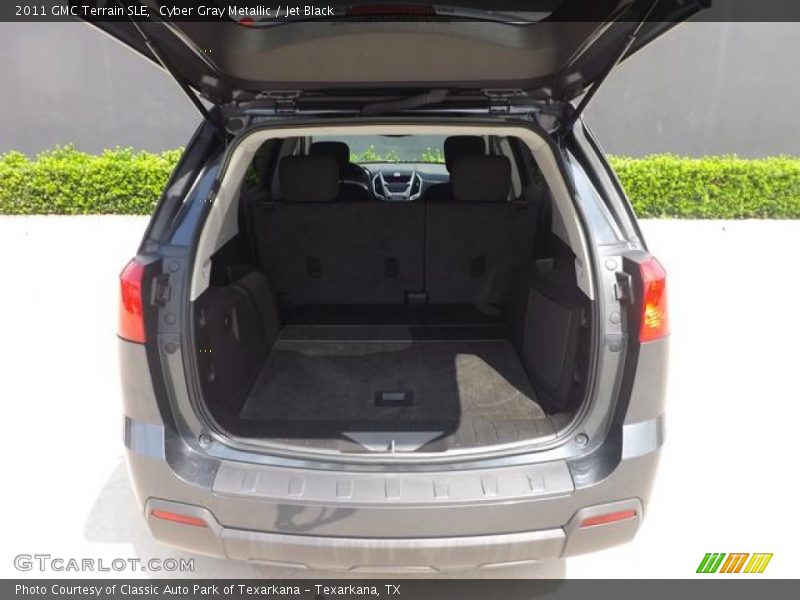 Cyber Gray Metallic / Jet Black 2011 GMC Terrain SLE