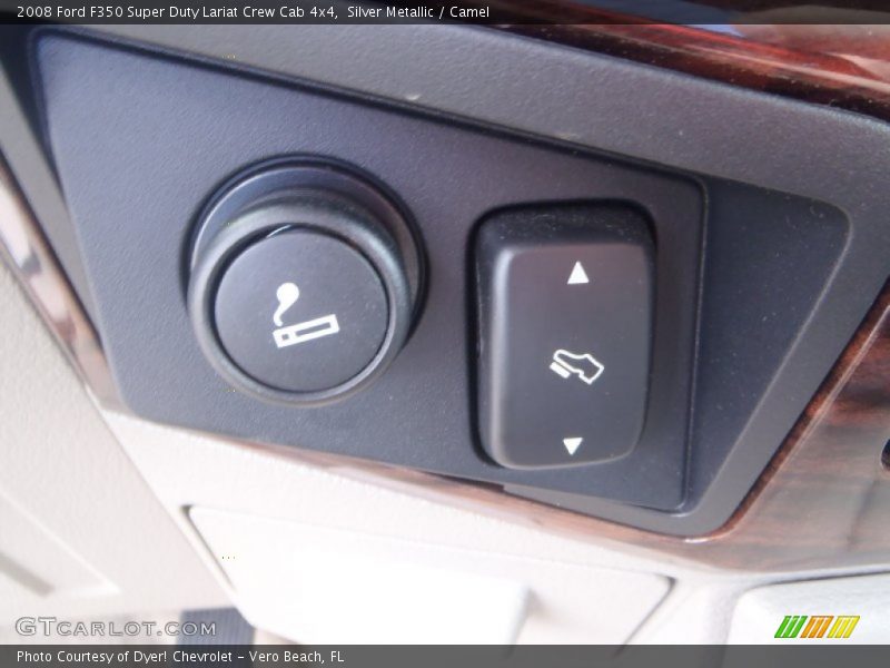 Silver Metallic / Camel 2008 Ford F350 Super Duty Lariat Crew Cab 4x4