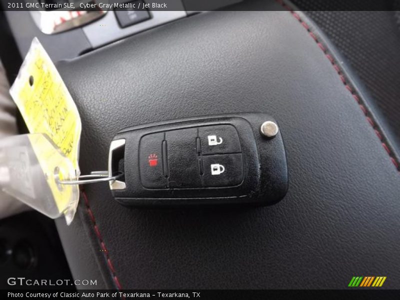 Cyber Gray Metallic / Jet Black 2011 GMC Terrain SLE