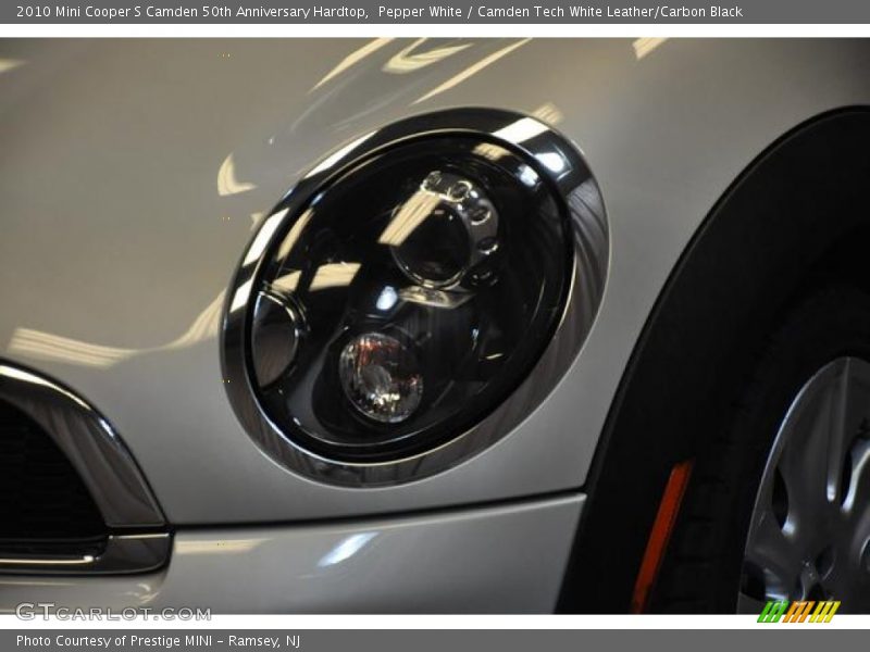 Pepper White / Camden Tech White Leather/Carbon Black 2010 Mini Cooper S Camden 50th Anniversary Hardtop