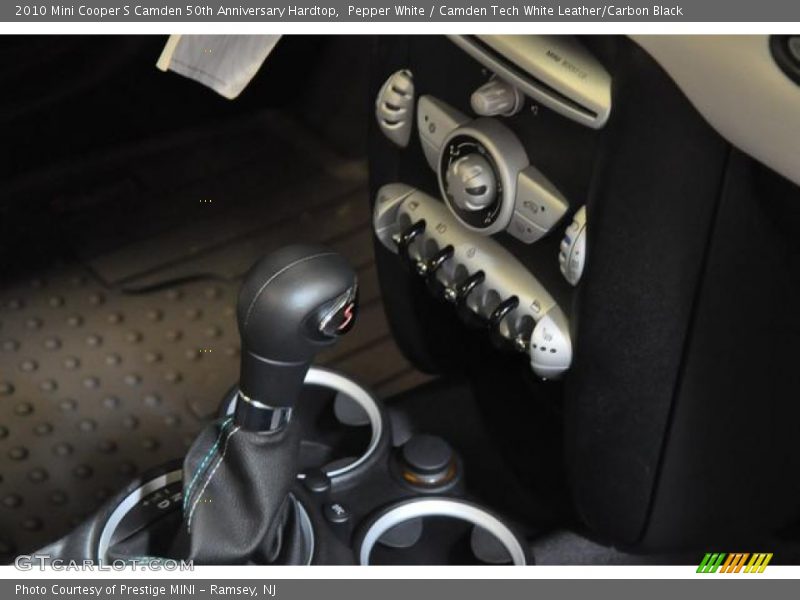 Pepper White / Camden Tech White Leather/Carbon Black 2010 Mini Cooper S Camden 50th Anniversary Hardtop