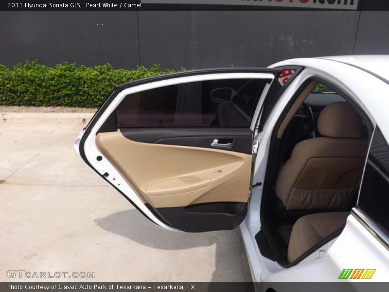 Pearl White / Camel 2011 Hyundai Sonata GLS