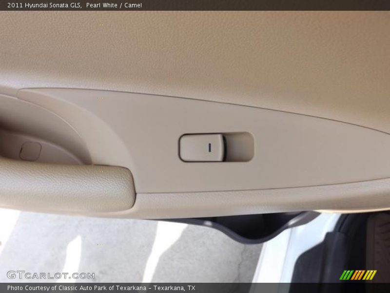 Pearl White / Camel 2011 Hyundai Sonata GLS