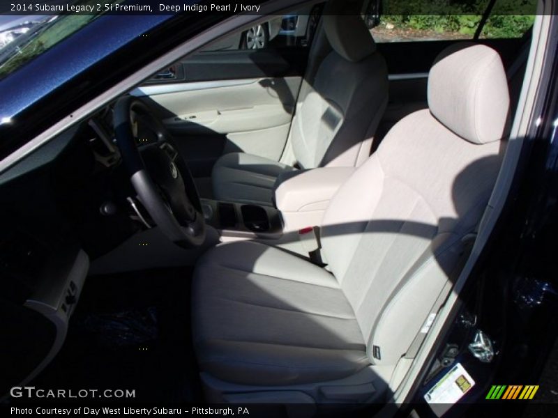 Deep Indigo Pearl / Ivory 2014 Subaru Legacy 2.5i Premium