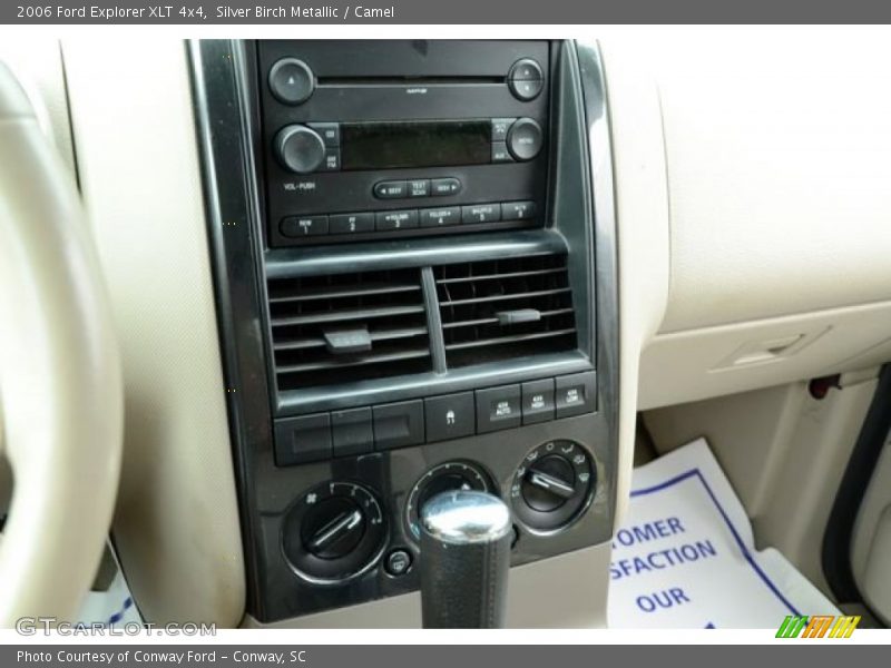 Silver Birch Metallic / Camel 2006 Ford Explorer XLT 4x4