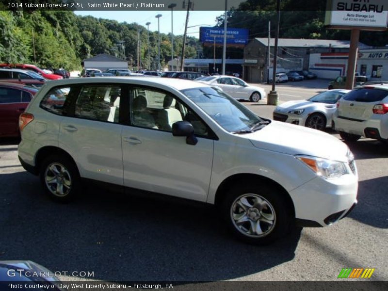 Satin White Pearl / Platinum 2014 Subaru Forester 2.5i