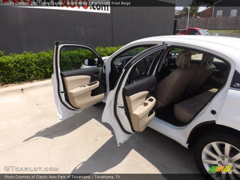 Bright White / Black/Light Frost Beige 2013 Chrysler 200 Limited Sedan