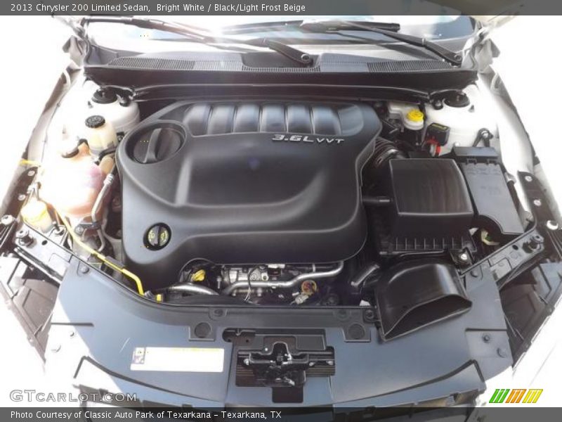 Bright White / Black/Light Frost Beige 2013 Chrysler 200 Limited Sedan