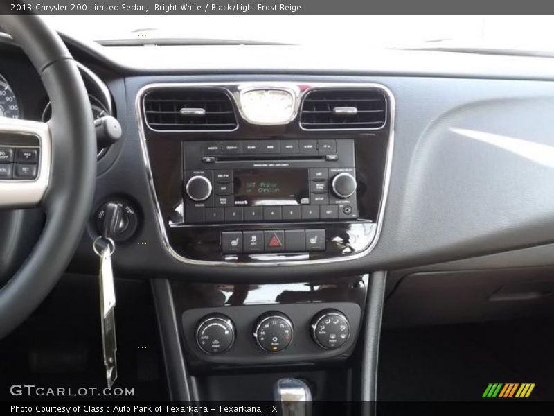 Bright White / Black/Light Frost Beige 2013 Chrysler 200 Limited Sedan