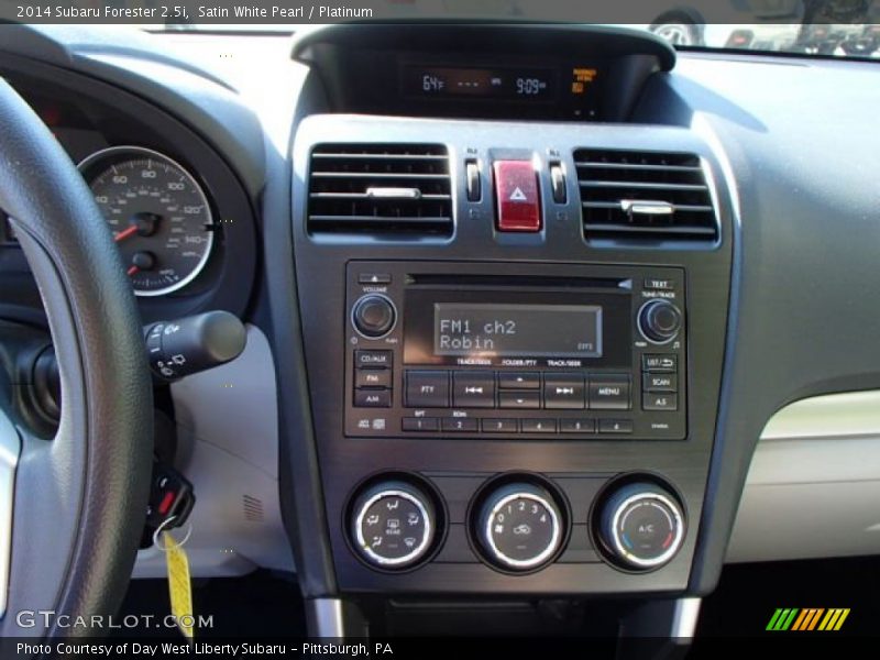 Satin White Pearl / Platinum 2014 Subaru Forester 2.5i
