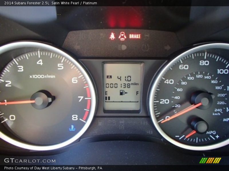 Satin White Pearl / Platinum 2014 Subaru Forester 2.5i